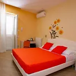 Rita, Nel Cuore Del Salento 3*