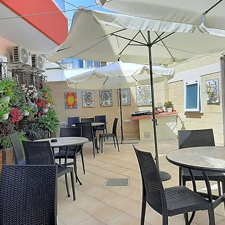 Rita, Nel Cuore Del Salento Отель типа 